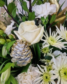 Seasons Greetings Gift Box